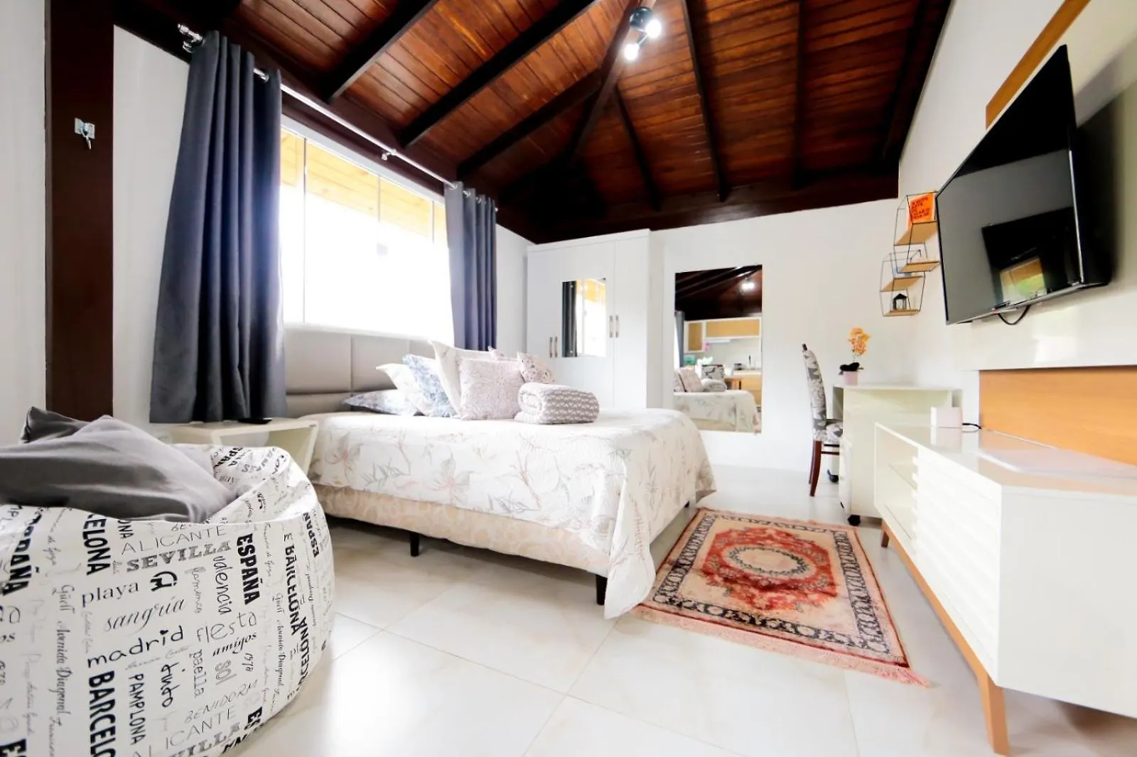Studio Completo Proximo A Ufsc Флорианополис 0*,  Бразилия