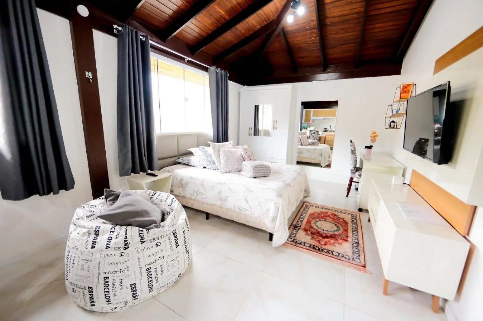 Studio Completo Proximo A Ufsc Флорианополис 0*,  Бразилия